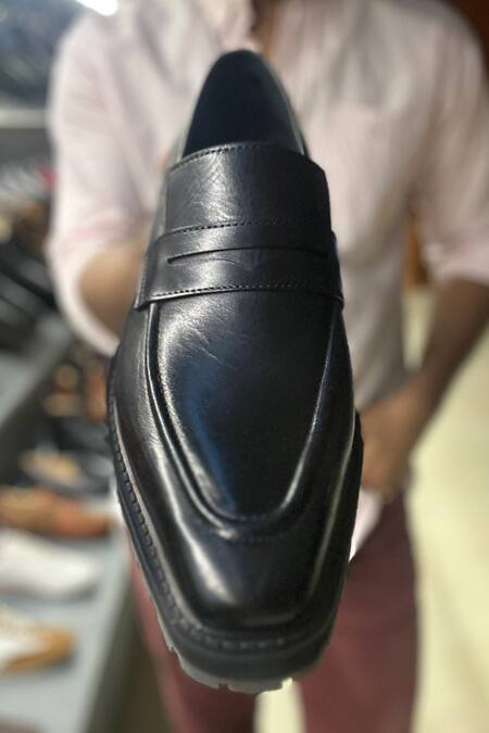 Buy Fellmonger Black Plain Leather Square Toe Penny Loafer Online at Aza Fashions Buy_Fellmonger_Black Plain Leather Square Toe Penny Loafer _Online_at_Aza_Fashions