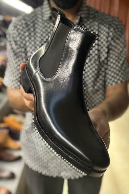 Fellmonger_Black Plain Leather Chelsea Boots _at_Aza_Fashions