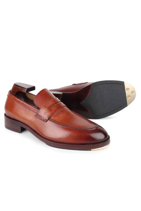 Buy_Fellmonger_Brown Mirror Glossed Penny Loafers 