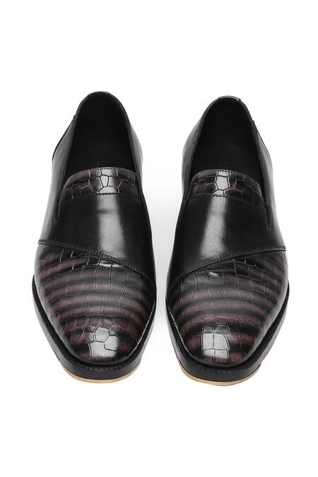 Shop_Fellmonger_Grey Croco Textured Pattern Loafers 