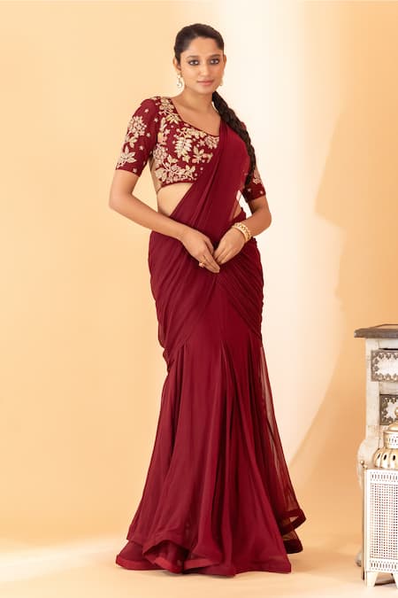 SSHILPA SAMRIYA Fish Cut Pre-Draped Saree With Blouse 