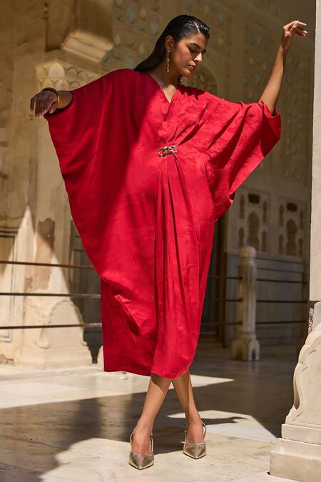 Dash And Dot_Red Polyester Embroidery V-neck Tonal Abstract Woven Kaftan _at_Aza_Fashions