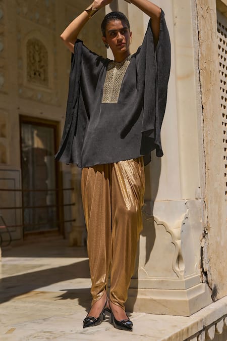 Dash And Dot_Black Polyester Gota Patti Round Neck Embellished Kaftan _at_Aza_Fashions