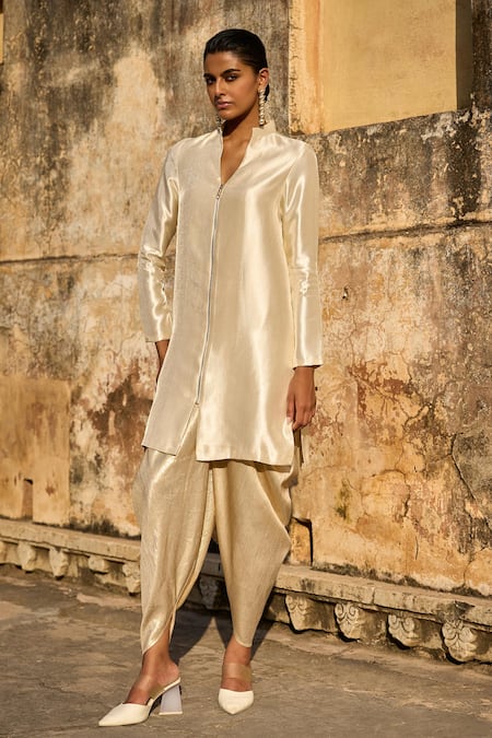 Buy_Dash And Dot_Ivory Rayon, Polyester, Nylon Bandeau Neck Brocade Collar Solid Kurta _Online_at_Aza_Fashions