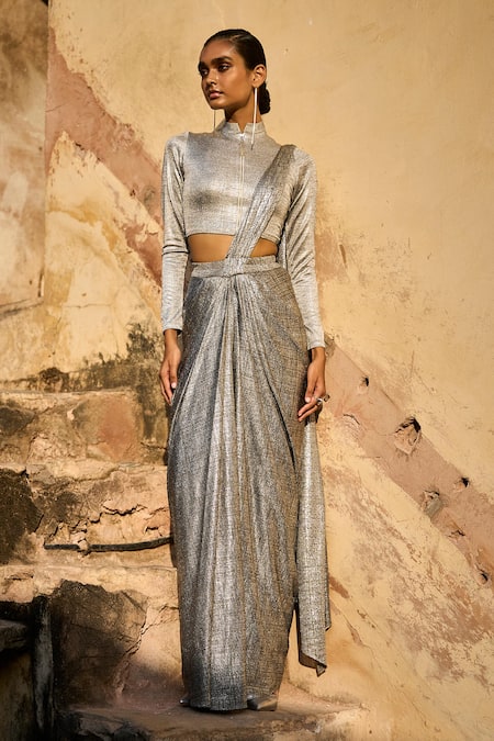 Dash And Dot Silver Polyester Sequins, Embroidery Shimmering Draped Skirt With Attached at Aza Fashions Dash And Dot_Silver Polyester Sequins, Embroidery Shimmering Draped Skirt With Attached _at_Aza_Fashions