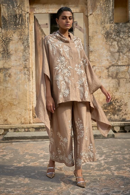 Buy_Dash And Dot_Brown Nylon, Rayon Embroidery Floral Vine Applique Cape Top With Pant 