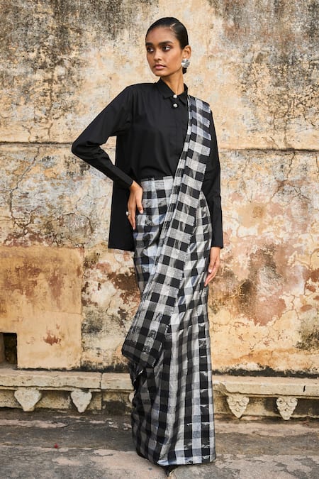 Dash And Dot_Black Cotton Collared Chequered Pattern Pre-draped Saree With Shirt _Online_at_Aza_Fashions