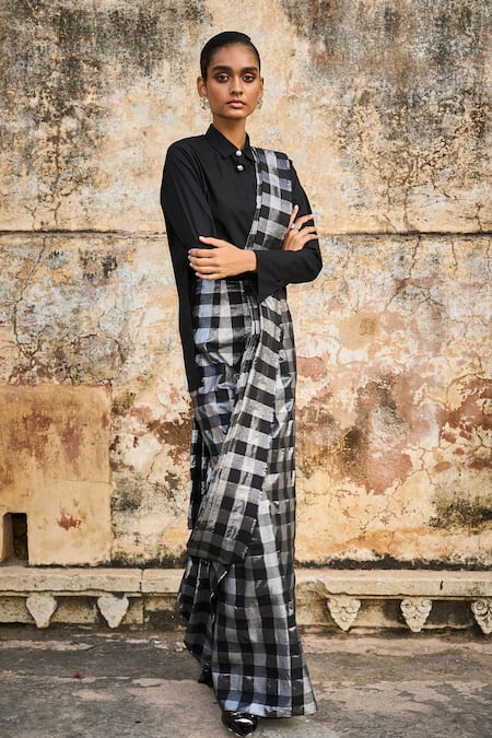 Buy_Dash And Dot_Black Cotton Collared Chequered Pattern Pre-draped Saree With Shirt 