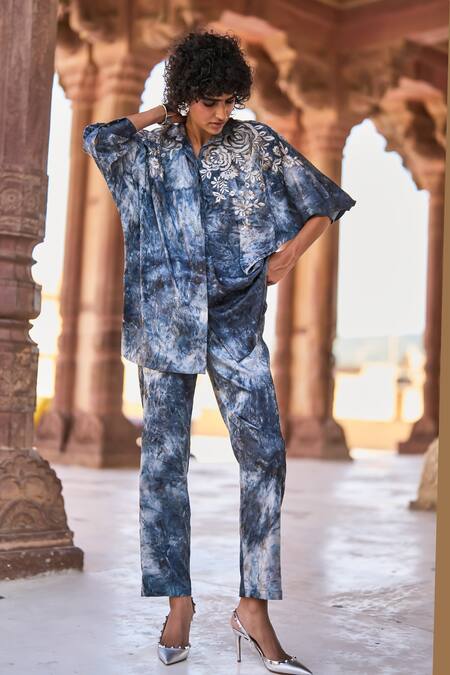 Dash And Dot_Blue Polyester Embroidery Collared Draped Tie Dye Shirt And Pant Set _at_Aza_Fashions