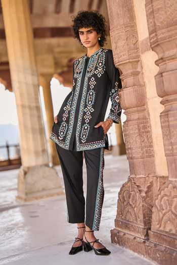 Dash And Dot_Black Viscose Zari Bandeau Neck Embroidered Shirt Tunic And Pant Set _Online_at_Aza_Fashions