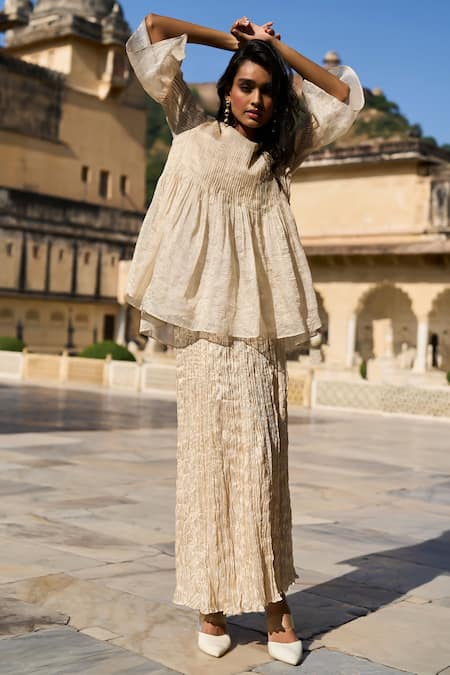 Dash And Dot Stripe Patterned Peplum Top