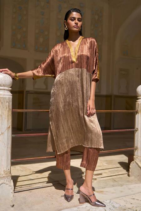 Dash And Dot Brown Polyester V-neck Lame Color Block Tunic Online at Aza Fashions Dash And Dot_Brown Polyester V-neck Lame Color Block Tunic _Online_at_Aza_Fashions