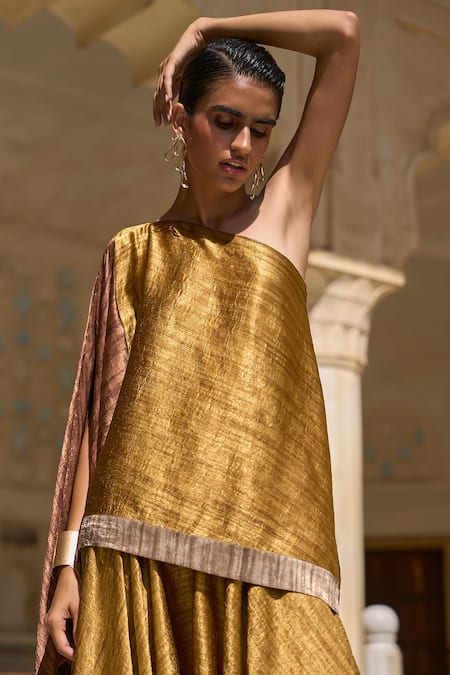 Buy_Dash And Dot_Gold Polyester One Shoulder Lame Color Block Top _Online_at_Aza_Fashions