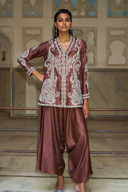 Dash And Dot Brown Polyester, Tencel Embroidery V-neck Paisley Thread Short Kurta Online at Aza Fashions Dash And Dot_Brown Polyester, Tencel Embroidery V-neck Paisley Thread Short Kurta _Online_at_Aza_Fashions