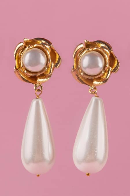 Shop MAALICIOUS JEWELRY Silver Plated Pearls Ocean Embellished Drops at Aza Fashions Shop_MAALICIOUS JEWELRY_Silver Plated Pearls Ocean Embellished Drops _at_Aza_Fashions