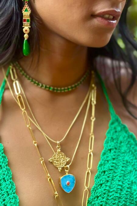 Buy MAALICIOUS JEWELRY Gold Plated Mohenjodaro Coin Pendant Online at Aza Fashions Buy_MAALICIOUS JEWELRY_Gold Plated Mohenjodaro Coin Pendant _Online_at_Aza_Fashions