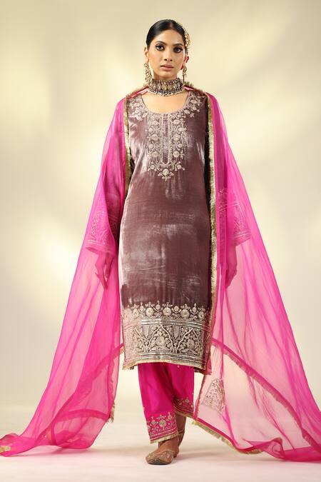 Buy_Shivani Sabharwal_Pink Silk, Velvet, Crepe, Organza Pearls, Sequins, Embroidered Kurta Salwar Set _Online_at_Aza_Fashions