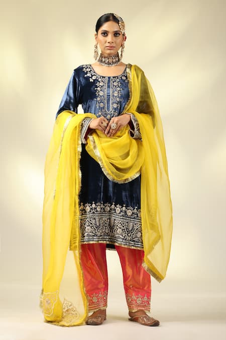 Shivani Sabharwal Zari Sequin Embroidered Kurta Salwar Set 