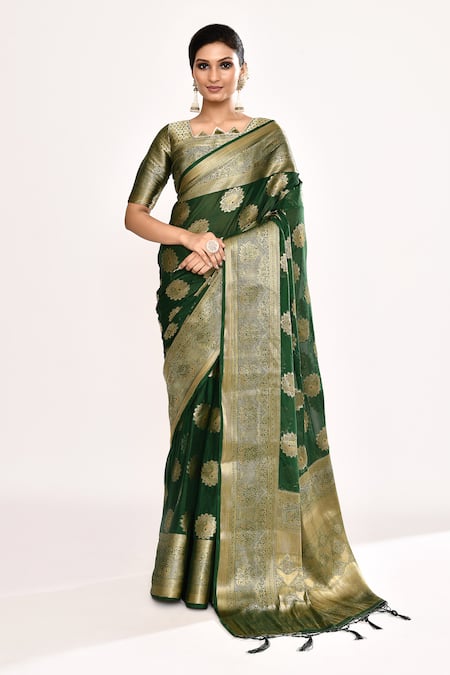 Buy_Naintara Bajaj_Green Viscose Zari Asymmetric Geometric Woven Saree With Blouse 