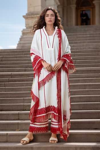 Samyukta Singhania Oorja Cotton Lace Embellished Kurta Set 
