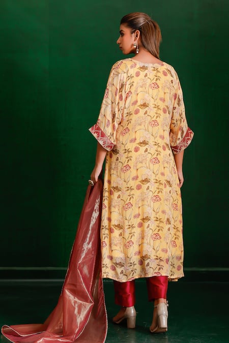The Home Affair Floral Print A-Line Kurta Set 