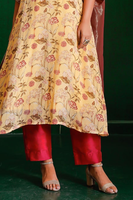 The Home Affair Yellow Muslin, Cotton, Silk, Tissue Embroidery, Floral Print A-line Kurta Set at Aza Fashions The Home Affair_Yellow Muslin, Cotton, Silk, Tissue Embroidery, Floral Print A-line Kurta Set _at_Aza_Fashions