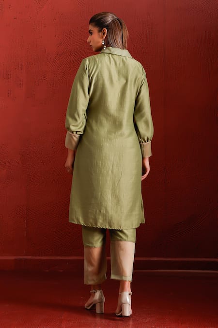 The Home Affair Sequin Detailed Kurta Set With Floral Jacket 