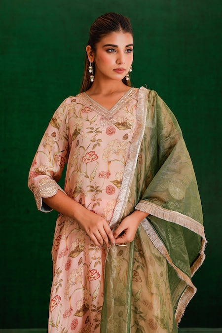 Shop The Home Affair Peach Muslin, Cotton, Silk, Tissue Embroidery, Sequins, Floral Print Kurta Set Online at Aza Fashions Shop_The Home Affair_Peach Muslin, Cotton, Silk, Tissue Embroidery, Sequins, Floral Print Kurta Set _Online_at_Aza_Fashions