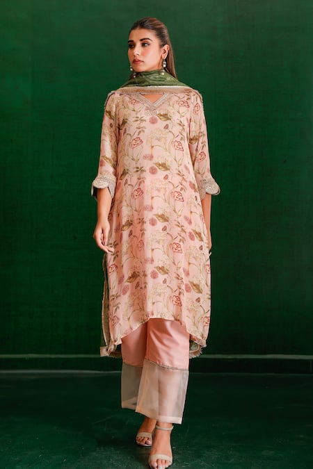The Home Affair Peach Muslin, Cotton, Silk, Tissue Embroidery, Sequins, Floral Print Kurta Set at Aza Fashions The Home Affair_Peach Muslin, Cotton, Silk, Tissue Embroidery, Sequins, Floral Print Kurta Set _at_Aza_Fashions