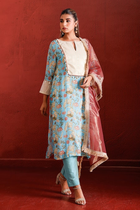 Buy The Home Affair Blue Muslin, Cotton, Tissue, Silk Tassels, Floral Print Straight Kurta Set Online at Aza Fashions Buy_The Home Affair_Blue Muslin, Cotton, Tissue, Silk Tassels, Floral Print Straight Kurta Set _Online_at_Aza_Fashions