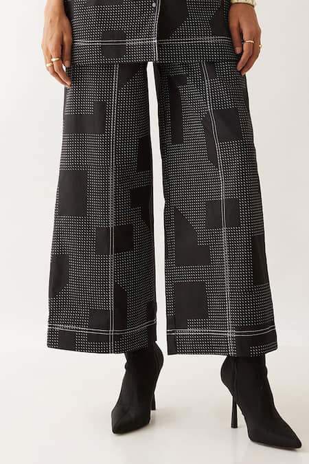 Buy Son Of A Noble Snob Black Cotton Satin Print Block Lapel Collar Wallie Boxy Fit Shirt With Pant Online at Aza Fashions Buy_Son Of A Noble Snob_Black Cotton Satin Print Block Lapel Collar Wallie Boxy Fit Shirt With Pant _Online_at_Aza_Fashions