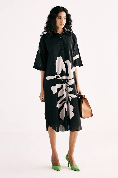 Kharakapas Black Cotton Collared Cleo Flora Print Shirt Dress Online at Aza Fashions Kharakapas_Black Cotton Collared Cleo Flora Print Shirt Dress _Online_at_Aza_Fashions