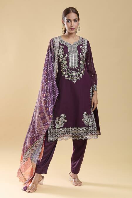 Buy_Samyukta Singhania_Purple Georgette, Chiffon, Silk Sequins, Zari Floral Embroidered Kurta Pant Set