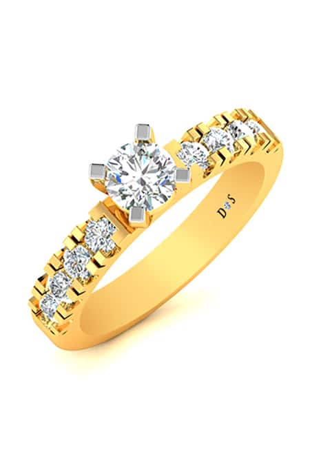 Divine Solitaires Round Cut Diamond Studded Ring 