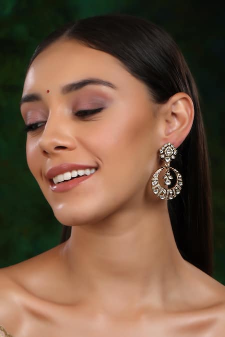 Ruby Raang Noor Chand Kundan Earrings 