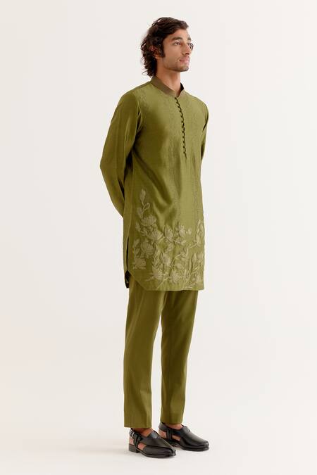 Buy Devnaagri Green Silk, Chanderi Embroidery Floral Short Kurta With Pant Online at Aza Fashions Buy_Devnaagri_Green Silk, Chanderi Embroidery Floral Short Kurta With Pant _Online_at_Aza_Fashions