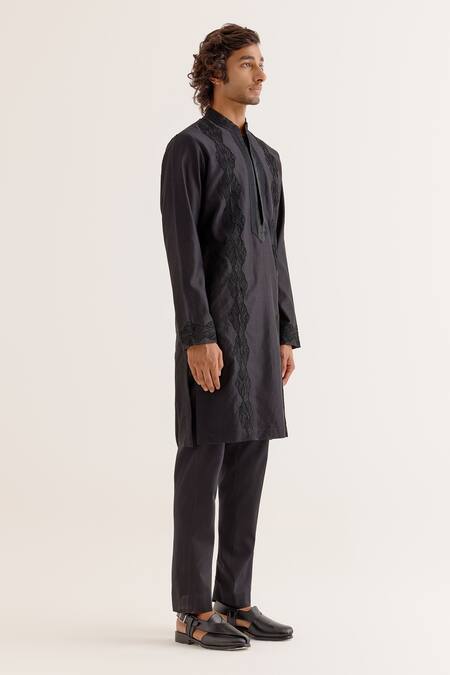 Buy Devnaagri Black Silk, Chanderi Embroidered Kurta With Pant Online at Aza Fashions Buy_Devnaagri_Black Silk, Chanderi Embroidered Kurta With Pant _Online_at_Aza_Fashions