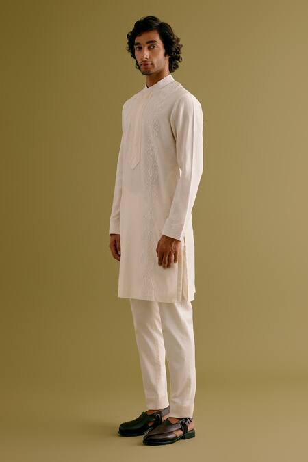 Devnaagri_Ivory Silk, Chanderi Diamonds, Embroidery Dori Kurta With Pant _Online_at_Aza_Fashions