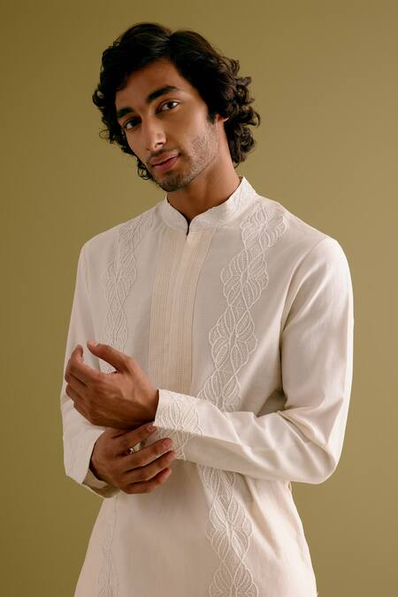 Buy_Devnaagri_Ivory Silk, Chanderi Diamonds, Embroidery Dori Kurta With Pant _Online_at_Aza_Fashions