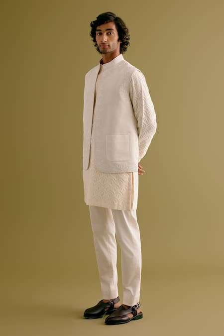 Devnaagri_Ivory Silk, Chanderi Embroidery Dori Bundi And Kurta Set _Online_at_Aza_Fashions