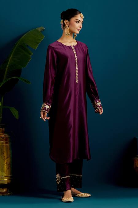 Buy_Anantaa By Roohi_Purple Silk, Chanderi Gota Resham Paisley Placement Embroidered Kurta With Pant 