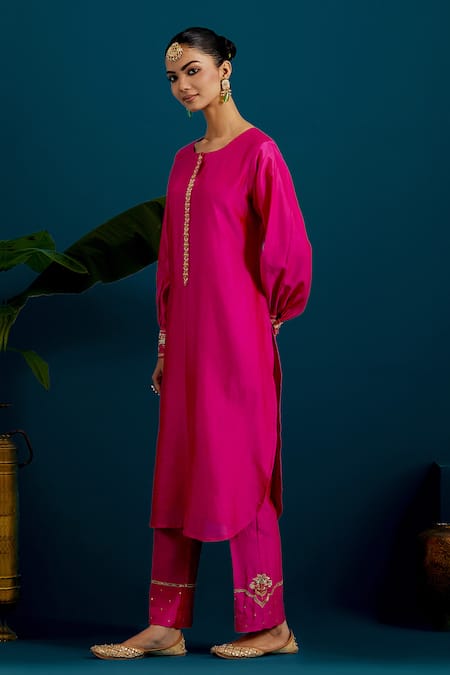Anantaa By Roohi Fuchsia Silk, Chanderi Beads, Sequins, Paisley Placement Resham Kurta With Pant at Aza Fashions Anantaa By Roohi_Fuchsia Silk, Chanderi Beads, Sequins, Paisley Placement Resham Kurta With Pant _at_Aza_Fashions