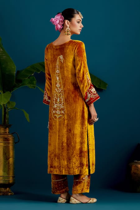 Shop Anantaa By Roohi Yellow Viscose, Velvet Sequins, Beads, Floral Resham Embroidered Kurta With Pant at Aza Fashions Shop_Anantaa By Roohi_Yellow Viscose, Velvet Sequins, Beads, Floral Resham Embroidered Kurta With Pant _at_Aza_Fashions