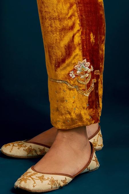 Buy Anantaa By Roohi Yellow Viscose, Chanderi, Velvet Floral Resham Embroidered Kurta Pant Set Online at Aza Fashions Buy_Anantaa By Roohi_Yellow Viscose, Chanderi, Velvet Floral Resham Embroidered Kurta Pant Set _Online_at_Aza_Fashions