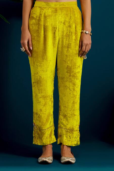 Anantaa By Roohi Green Viscose, Velvet Sequins, Beads, Embroidery Floral Vine Kurta With Pant Online at Aza Fashions Anantaa By Roohi_Green Viscose, Velvet Sequins, Beads, Embroidery Floral Vine Kurta With Pant _Online_at_Aza_Fashions