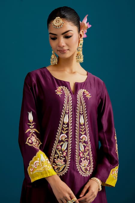 Buy Anantaa By Roohi Purple Silk, Chanderi Sequins, Cut Work, Embroidery Paisley Kurta With Pant Buy_Anantaa By Roohi_Purple Silk, Chanderi Sequins, Cut Work, Embroidery Paisley Kurta With Pant