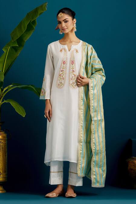 Shop Anantaa By Roohi Off White Silk, Chanderi Sequins, Diamonds, Paisley Resham Kurta With Pant Shop_Anantaa By Roohi_Off White Silk, Chanderi Sequins, Diamonds, Paisley Resham Kurta With Pant