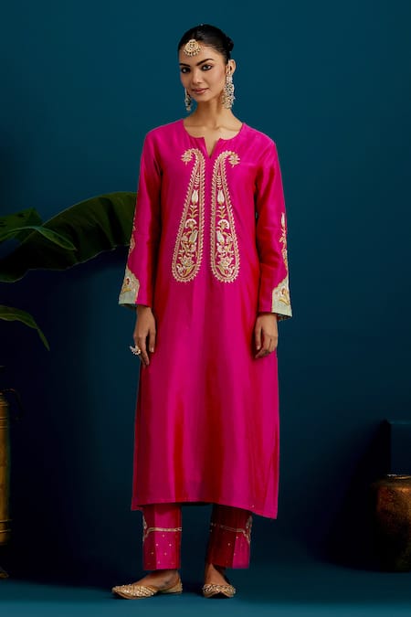 Shop Anantaa By Roohi Pink Silk, Chanderi Sequins, Diamonds, Floral Resham Kurta And Pant Set Online at Aza Fashions Shop_Anantaa By Roohi_Pink Silk, Chanderi Sequins, Diamonds, Floral Resham Kurta And Pant Set _Online_at_Aza_Fashions