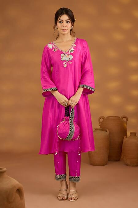 Shop ISHA GUPTA TAYAL Pink Silk, Organza, Cotton Sequins, Zari, Patchwork, Nandi Kurta Set Online at Aza Fashions Shop_ISHA GUPTA TAYAL_Pink Silk, Organza, Cotton Sequins, Zari, Patchwork, Nandi Kurta Set _Online_at_Aza_Fashions
