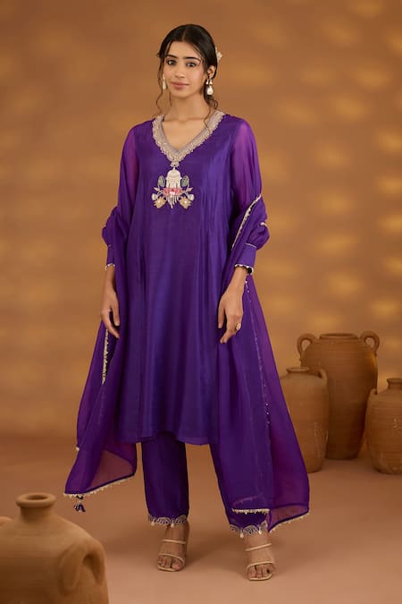 Shop ISHA GUPTA TAYAL Purple Silk, Organza, Cotton Zari, Beads, Sequins, Architectural Kurta Pant Set at Aza Fashions Shop_ISHA GUPTA TAYAL_Purple Silk, Organza, Cotton Zari, Beads, Sequins, Architectural Kurta Pant Set _at_Aza_Fashions